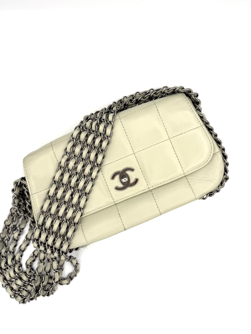 CHANEL Off White Quilted 5 Chain Leather Flap Bag